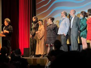 El director Lorcan Finnegan, las actrices Eva Green y Chai Fonacier en el Auditori presentando Nocebo